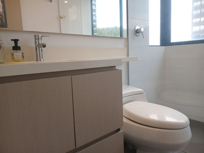 Apartamento de 2 alcobas en venta en El Poblado, Medellín, 122 m² · foto 15 de 18