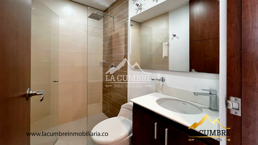 Apartamento de 2 alcobas en arriendo en Loma De Los Gonzalez, Medellín, 95 m² · foto 13 de 15