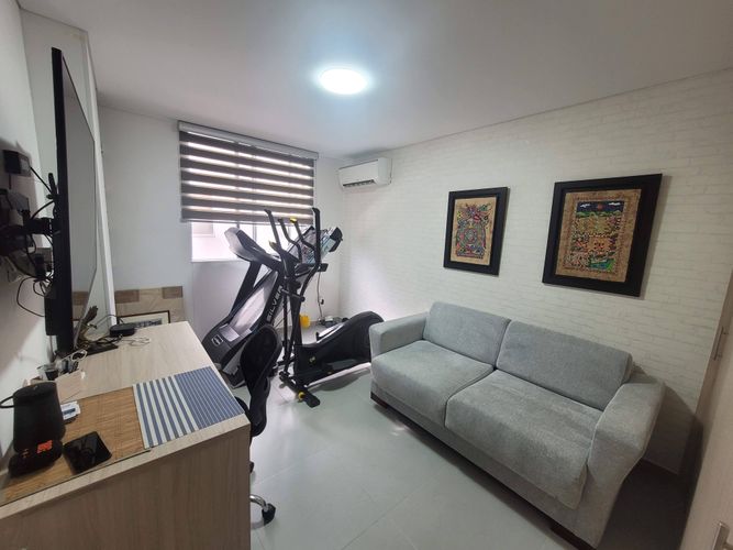 Apartamento de 2 alcobas en venta en Cristales, Cali, 102 m² · foto 9 de 20