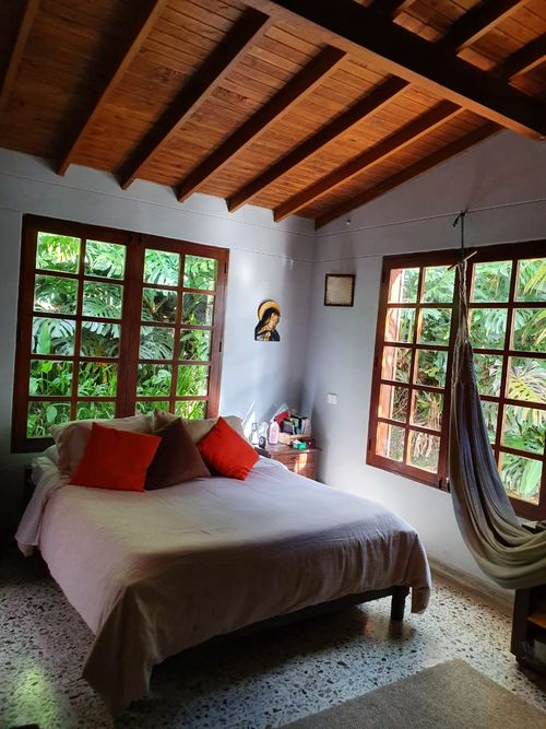 Casa de 3 alcobas en venta en La Sebastiana, Envigado, 724 m² · foto 8 de 22