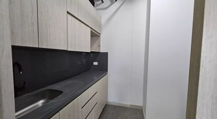 Oficina en venta en Urbanizacion Milan Condominio Iv, Envigado, 37 m² · foto 6 de 6
