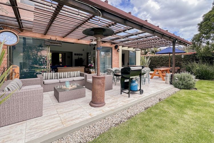 Casa de 4 alcobas en venta en Guaymaral, Bogotá, 406 m² · foto 4 de 24