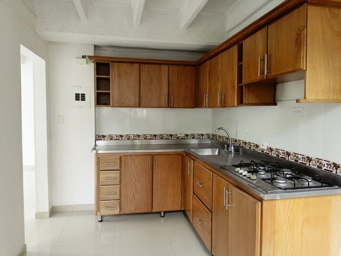 Apartamento en arriendo en Belén, Medellín · foto 6 de 15