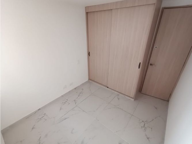 Apartamento de 2 alcobas en venta en Bochalema, Cali, 65 m² · foto 9 de 19
