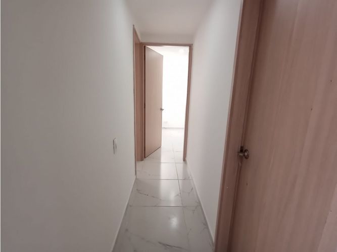 Apartamento de 2 alcobas en venta en Bochalema, Cali, 65 m² · foto 13 de 19