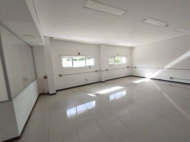 Bodega en arriendo en Aeropuerto, Rionegro, 230 m² · foto 2 de 16