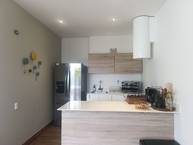 Apartamento de 2 alcobas en arriendo en El Poblado, Medellín, 120 m² · foto 5 de 18