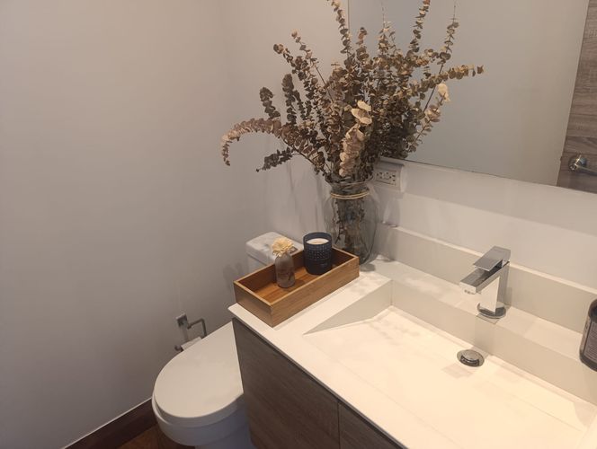 Apartamento de 2 alcobas en arriendo en El Poblado, Medellín, 120 m² · foto 16 de 18