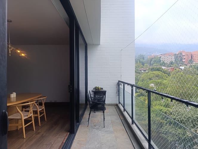 Apartamento de 2 alcobas en arriendo en El Poblado, Medellín, 120 m² · foto 18 de 18