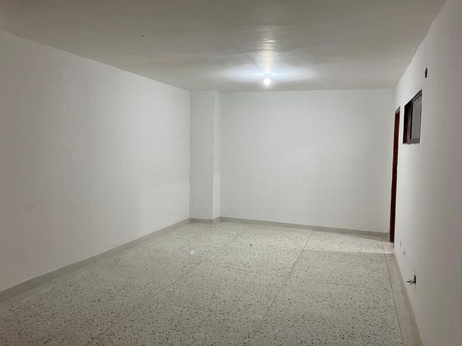 Local en arriendo en Buenavista, Barranquilla, 31 m² · foto 2 de 4