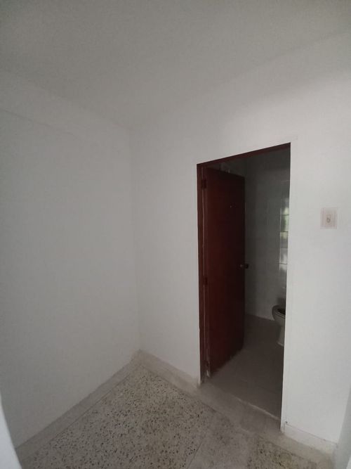 Local en arriendo en Altos Del Prado, Barranquilla, 43 m² · foto 4 de 6