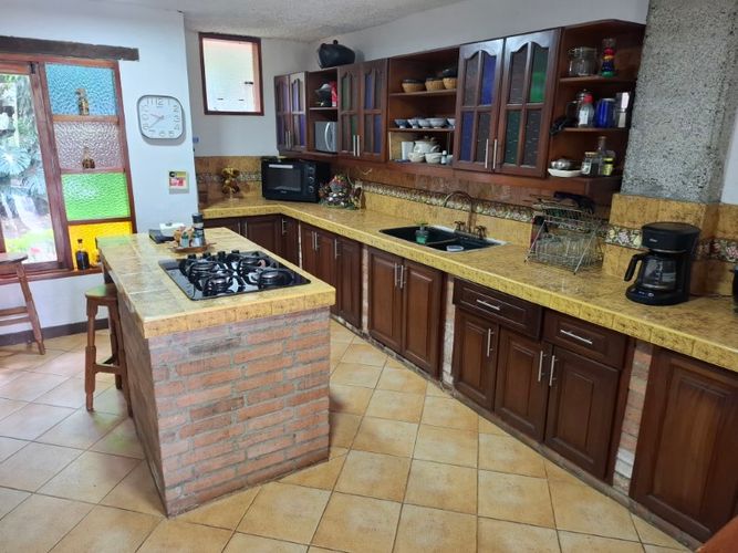 Casa de 3 alcobas en venta en El Chingui, Envigado, 475 m² · foto 6 de 24