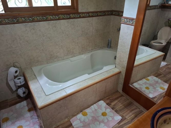 Casa de 3 alcobas en venta en El Chingui, Envigado, 475 m² · foto 15 de 24