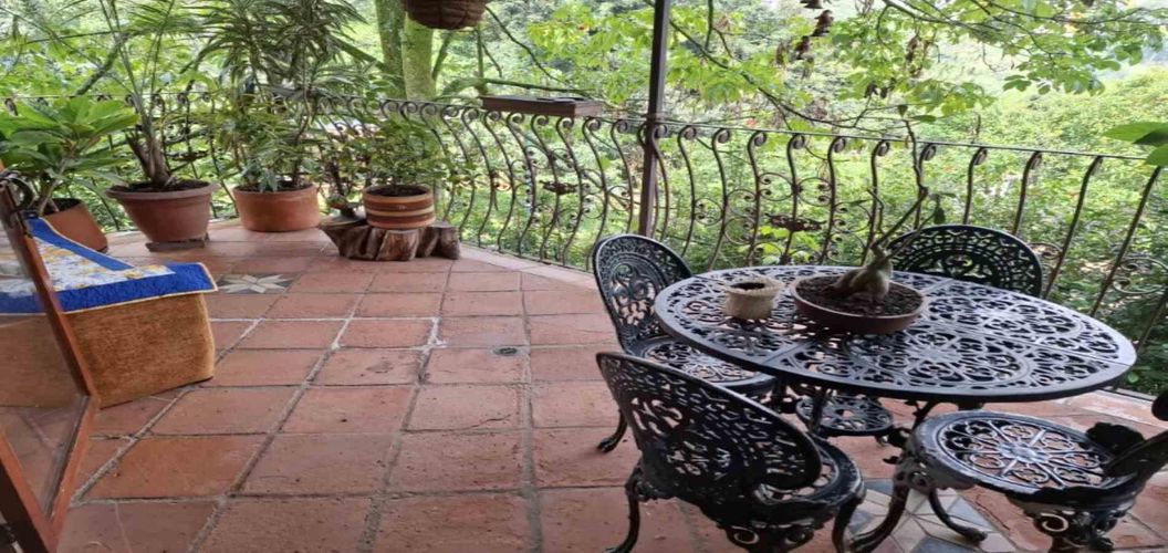 Casa de 3 alcobas en venta en El Chingui, Envigado, 475 m² · foto 19 de 24