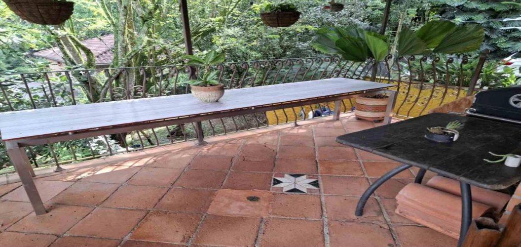 Casa de 3 alcobas en venta en El Chingui, Envigado, 475 m² · foto 21 de 24
