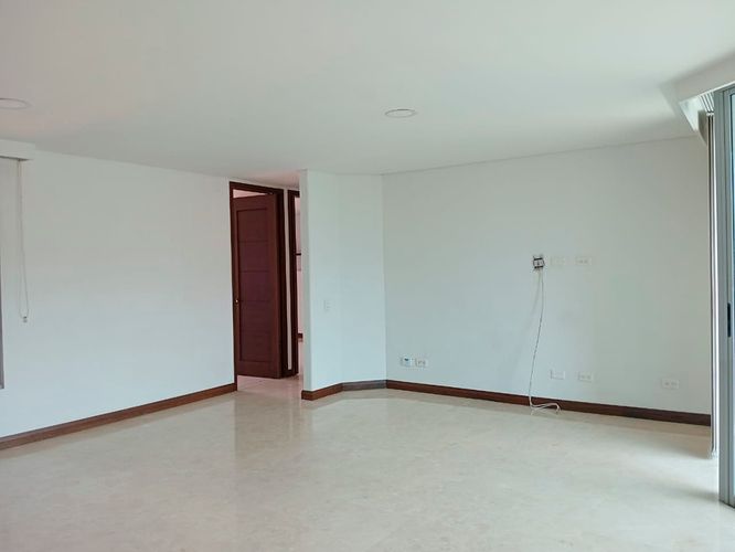 Apartamento de 3 alcobas en arriendo en Laureles, Medellín, 104 m² · foto 8 de 18