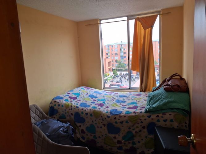 Apartamento de 3 alcobas en venta en Cr. Loto, Soacha, 53 m² · foto 6 de 11