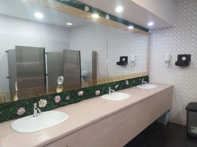 Local en arriendo en El Poblado, Medellín, 550 m² · foto 16 de 19