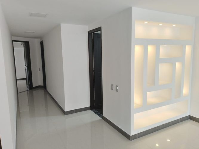 Apartamento de 3 alcobas en arriendo en Laureles, Medellín, 184 m² · foto 3 de 20