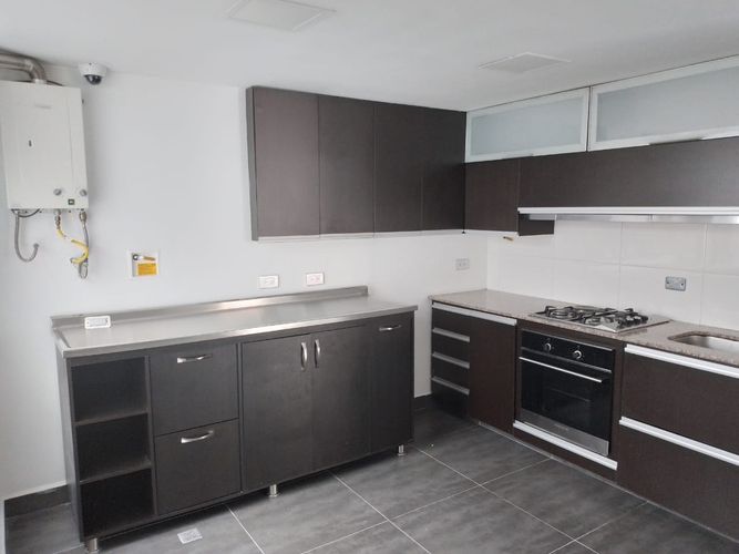 Apartamento de 3 alcobas en arriendo en Laureles, Medellín, 184 m² · foto 8 de 20