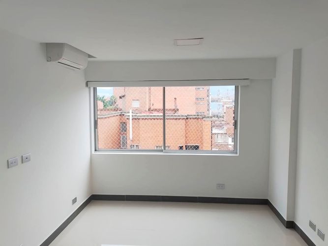Apartamento de 3 alcobas en arriendo en Laureles, Medellín, 184 m² · foto 13 de 20