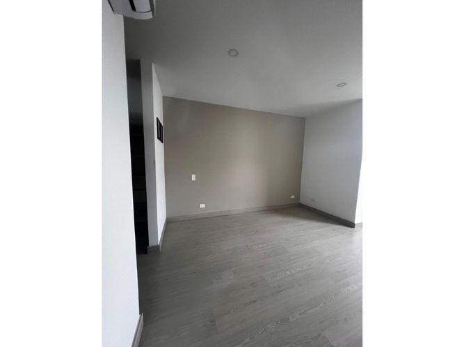 Apartamento de 1 alcoba en venta en El Ingenio, Cali, 62 m² · foto 5 de 18