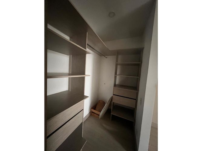 Apartamento de 1 alcoba en venta en El Ingenio, Cali, 62 m² · foto 6 de 18