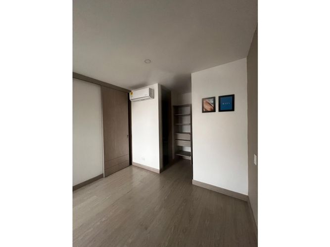 Apartamento de 1 alcoba en venta en El Ingenio, Cali, 62 m² · foto 13 de 18