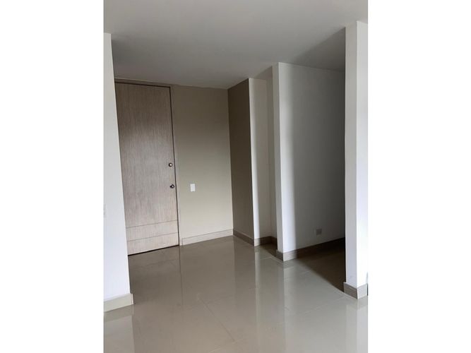 Apartamento de 1 alcoba en venta en El Ingenio, Cali, 62 m² · foto 15 de 18