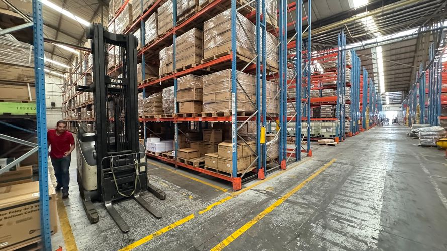Bodega en arriendo en Salomia, Cali · foto 6 de 24