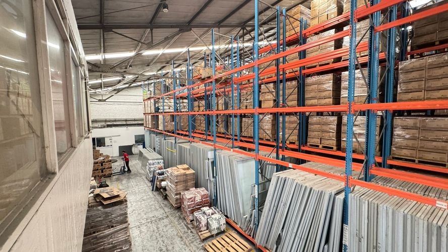 Bodega en arriendo en Salomia, Cali · foto 14 de 24