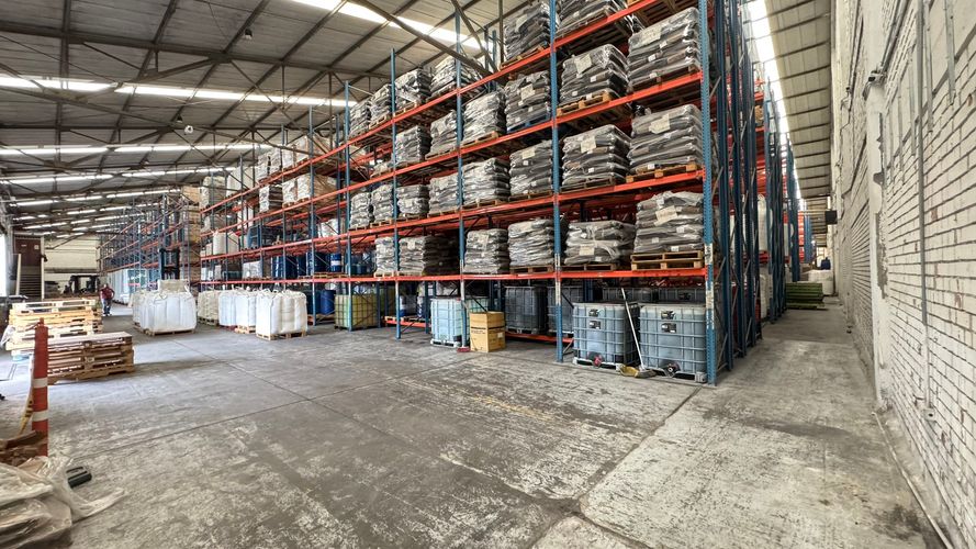 Bodega en arriendo en Salomia, Cali · foto 15 de 24