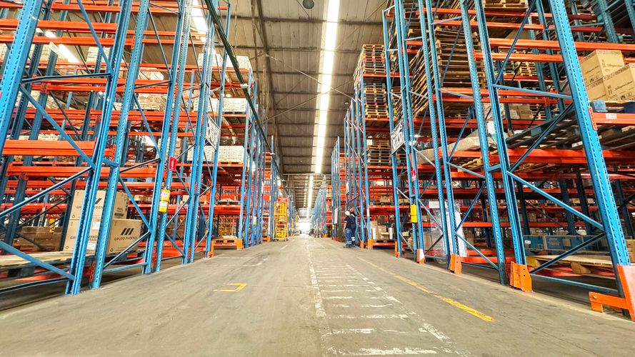 Bodega en arriendo en Salomia, Cali · foto 16 de 24