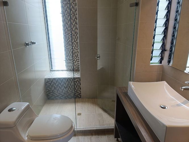 Apartamento de 3 alcobas en arriendo en Los Balsos, Medellín, 130 m² · foto 17 de 19