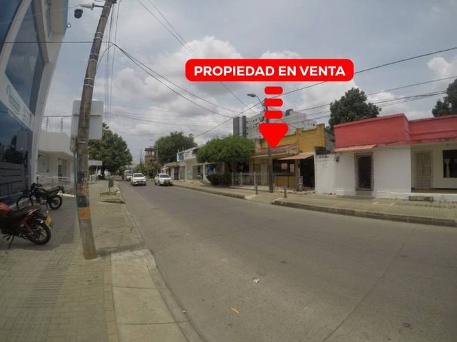 Casa en venta en Urb. Rosendo Garces, Montería, 287 m² · foto 3 de 4