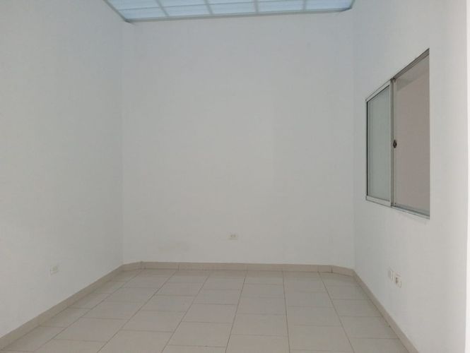 Oficina en arriendo en Laureles, Medellín, 350 m² · foto 9 de 19