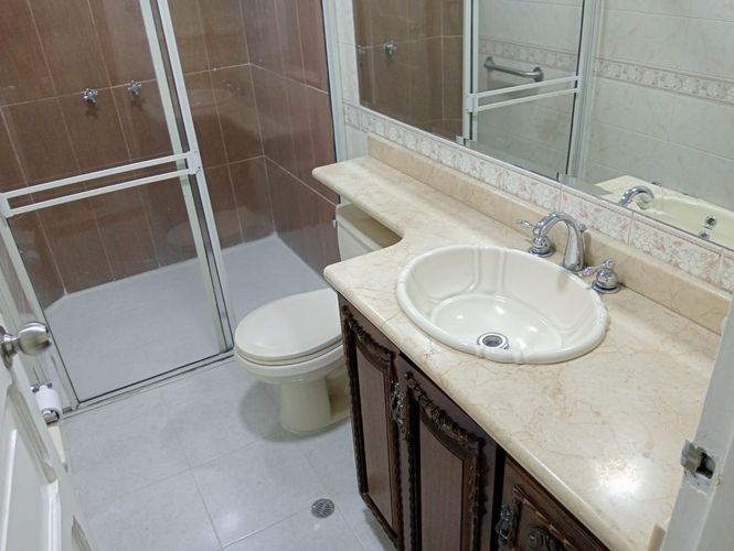 Oficina en arriendo en Laureles, Medellín, 350 m² · foto 19 de 19