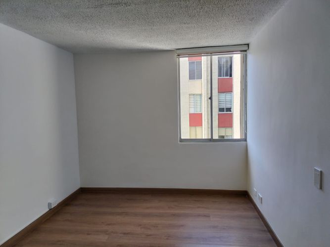 Apartamento de 3 alcobas en arriendo en El Poblado, Medellín, 73 m² · foto 8 de 17