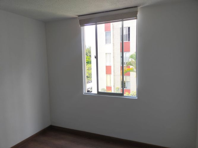 Apartamento de 3 alcobas en arriendo en El Poblado, Medellín, 73 m² · foto 11 de 17