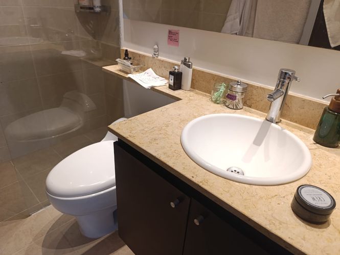 Apartamento de 2 alcobas en arriendo en El Poblado, Medellín, 104 m² · foto 11 de 14