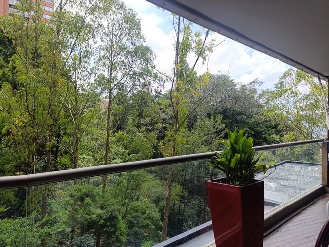 Apartamento de 2 alcobas en arriendo en El Poblado, Medellín, 104 m² · foto 14 de 14