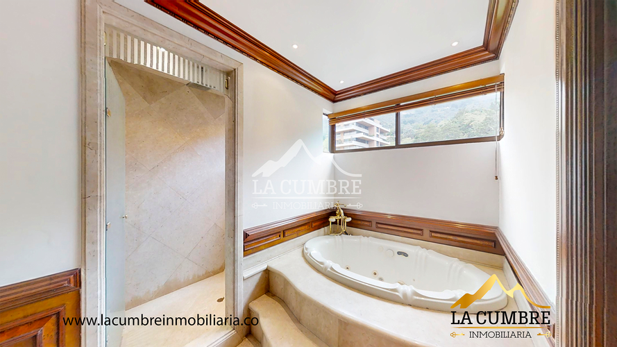 Apartamento de 4 alcobas en venta en El Tesoro, Medellín, 413 m² · foto 20 de 20