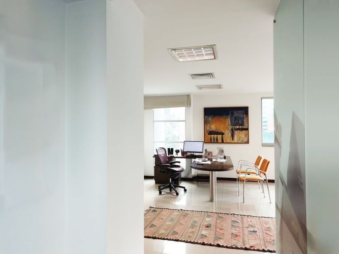 Oficina en venta en El Poblado, Medellín, 57 m² · foto 13 de 16