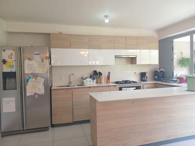 Apartamento de 2 alcobas en arriendo en El Poblado, Medellín, 94 m² · foto 6 de 18