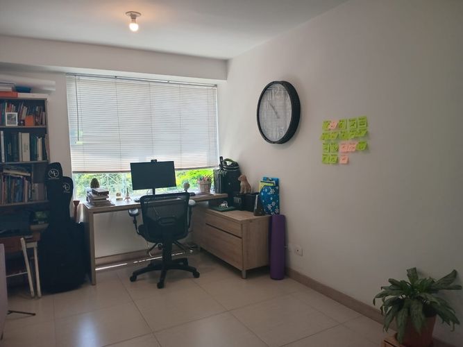 Apartamento de 2 alcobas en arriendo en El Poblado, Medellín, 94 m² · foto 9 de 18