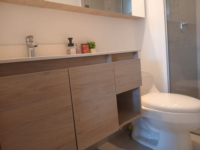 Apartamento de 2 alcobas en arriendo en El Poblado, Medellín, 94 m² · foto 16 de 18