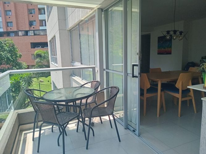 Apartamento de 2 alcobas en arriendo en El Poblado, Medellín, 94 m² · foto 18 de 18