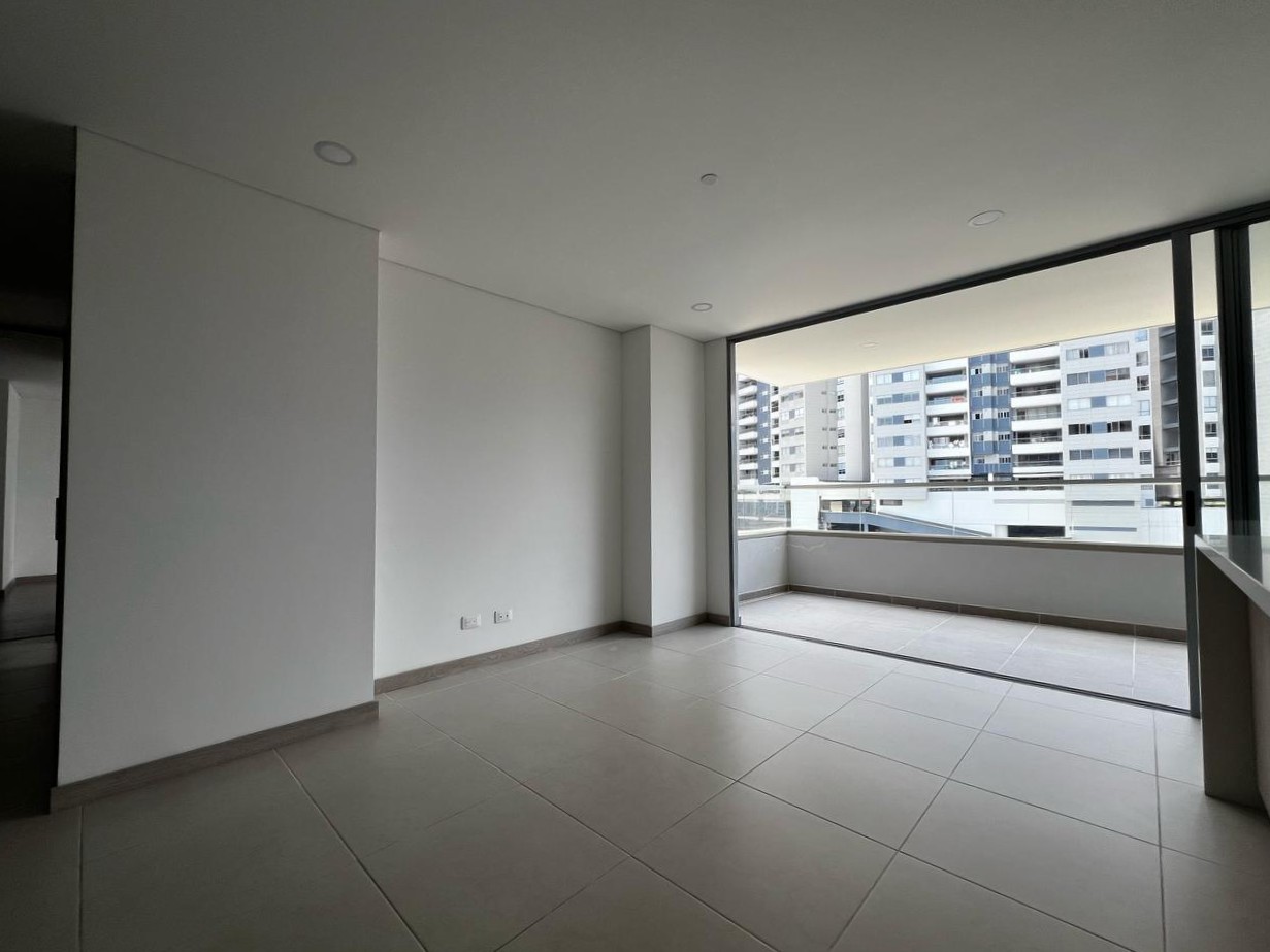 Apartamento en venta en Cumbres, Envigado · foto 3 de 18