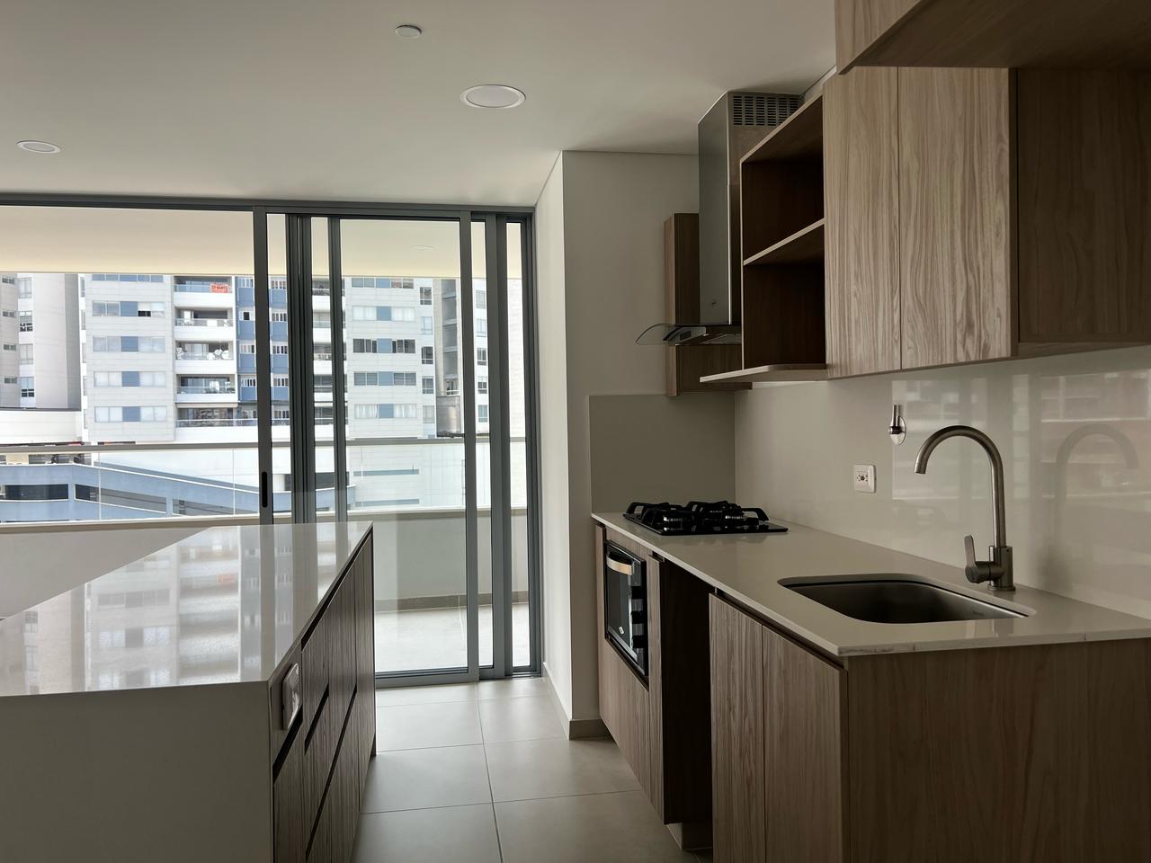 Apartamento en arriendo en Cumbres, Envigado · foto 9 de 18