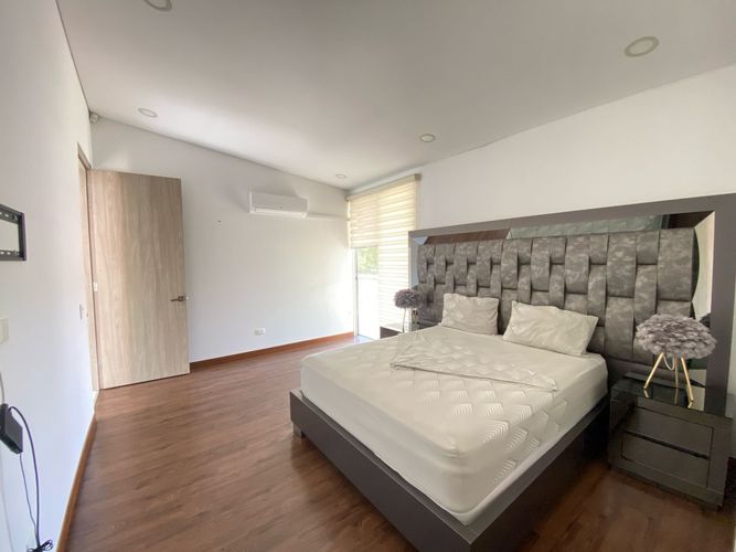 Casa de 5 alcobas en venta en Peon, Jamundí, 300 m² · foto 16 de 24